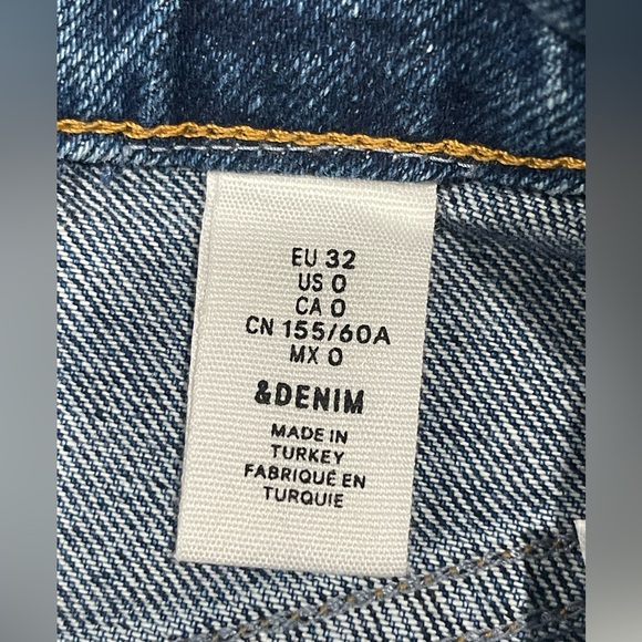 🩵H&M Distressed Medium Wash Denim Midi Skirt Women’s Size 0 NWT🩵 - Picture 9 of 11